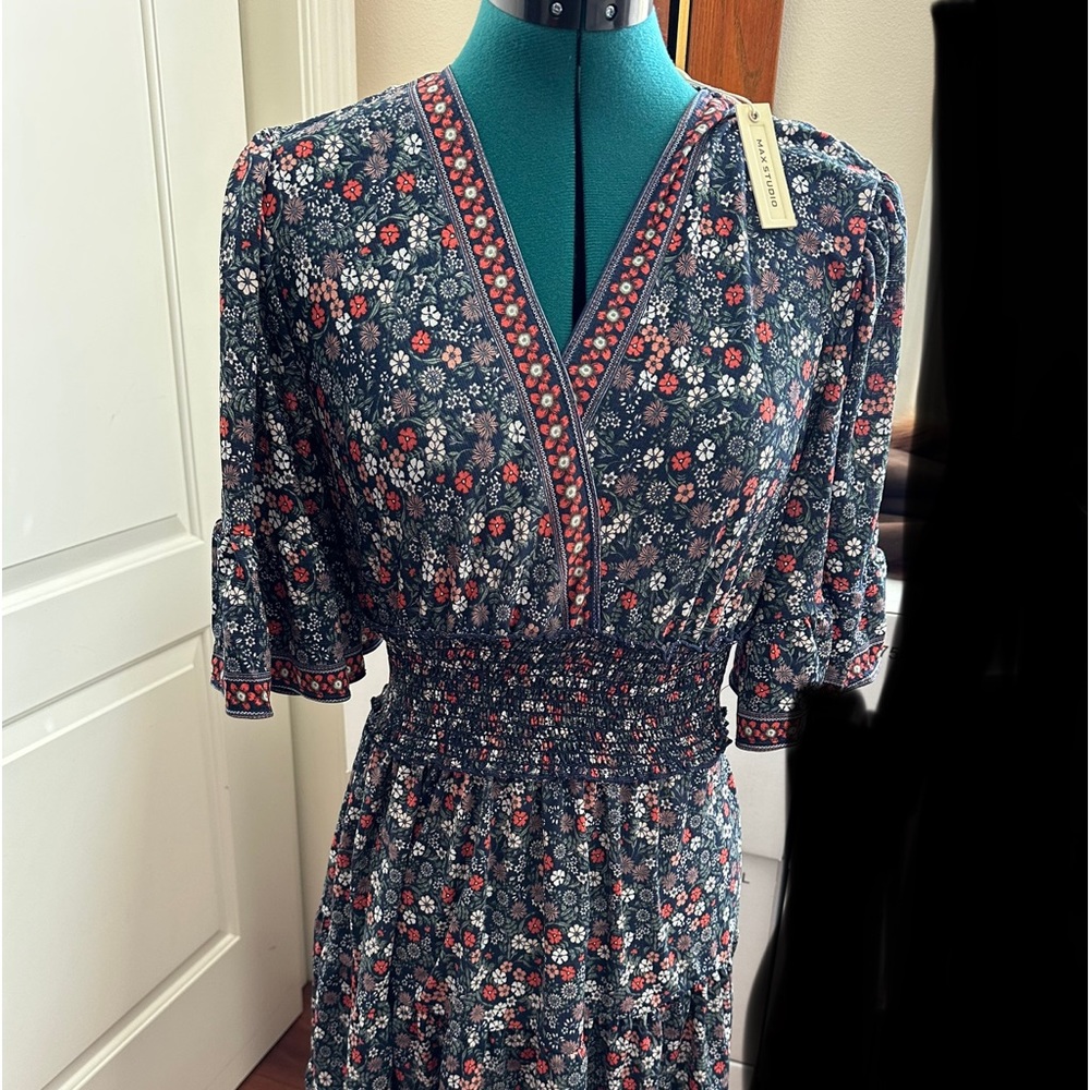 Max Studio L dress